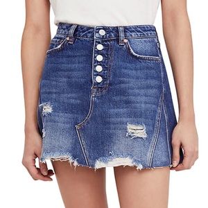 FREE PEOPLE DENIM DISTRESSED HARVEY SKIRT